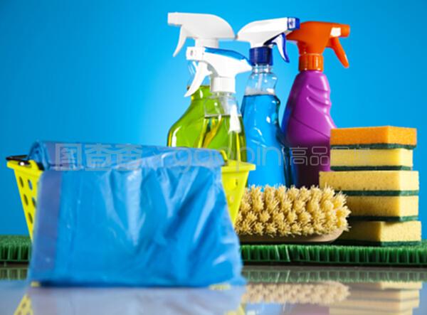 煥新空間，點亮生活——五彩繽紛的化纖清潔用品，為家居與工作環(huán)境注入活力